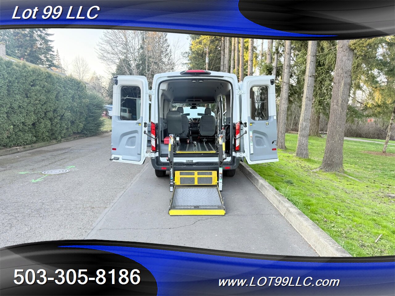 2018 Ford Transit Mid Roof 87k ** WHEELCHAIR VAN ** NEW TIRES 34 "  Rear Lift 3 Passenger 1-Owner  Interlock Flooring - Photo 33 - Milwaukie, OR 97267