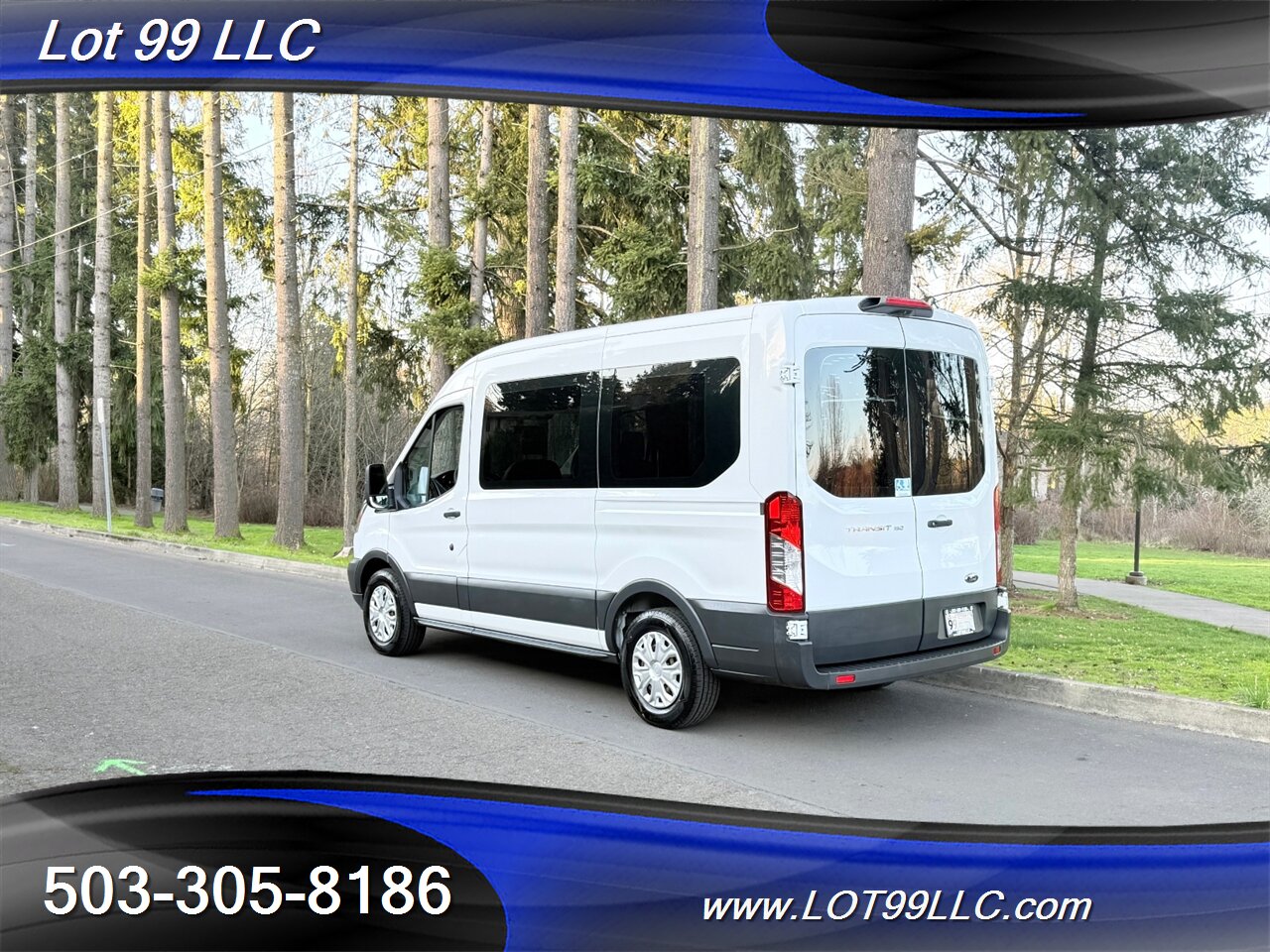 2018 Ford Transit Mid Roof 87k ** WHEELCHAIR VAN ** NEW TIRES 34 "  Rear Lift 3 Passenger 1-Owner  Interlock Flooring - Photo 13 - Milwaukie, OR 97267