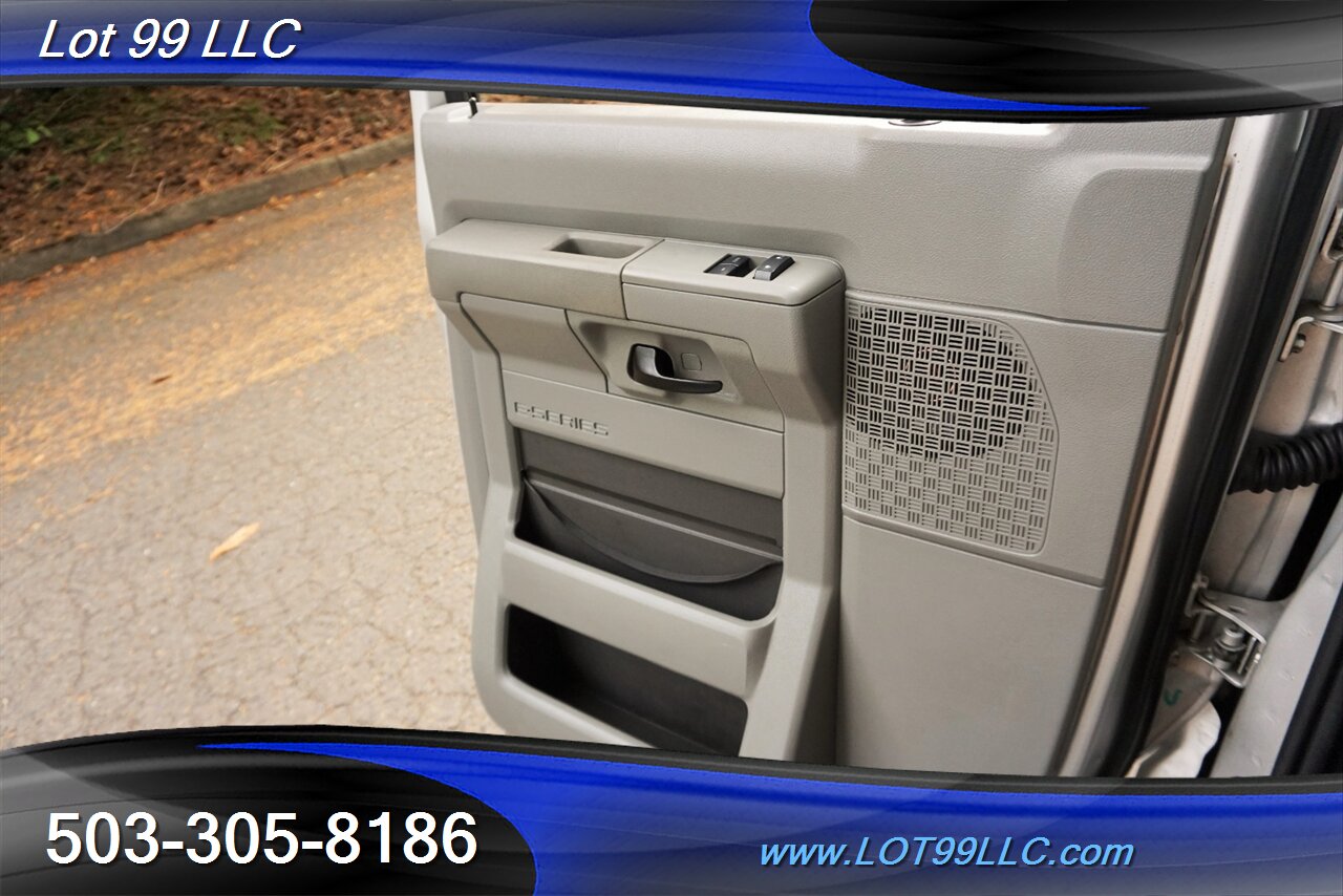 2012 Ford E-350 SD XLT V8 5.4L RV Conversion Bed High Roof   - Photo 28 - Milwaukie, OR 97267