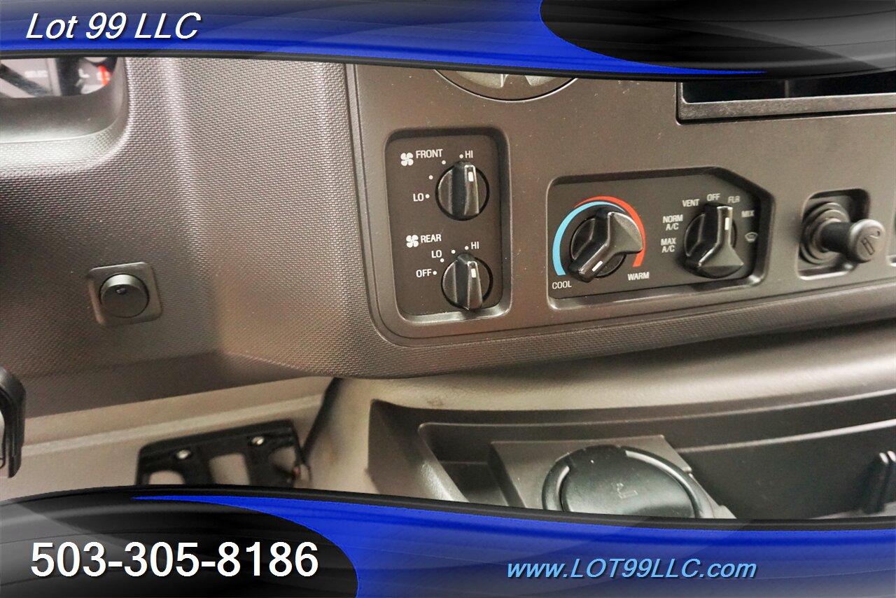2012 Ford E-350 SD XLT V8 5.4L RV Conversion Bed High Roof   - Photo 32 - Milwaukie, OR 97267