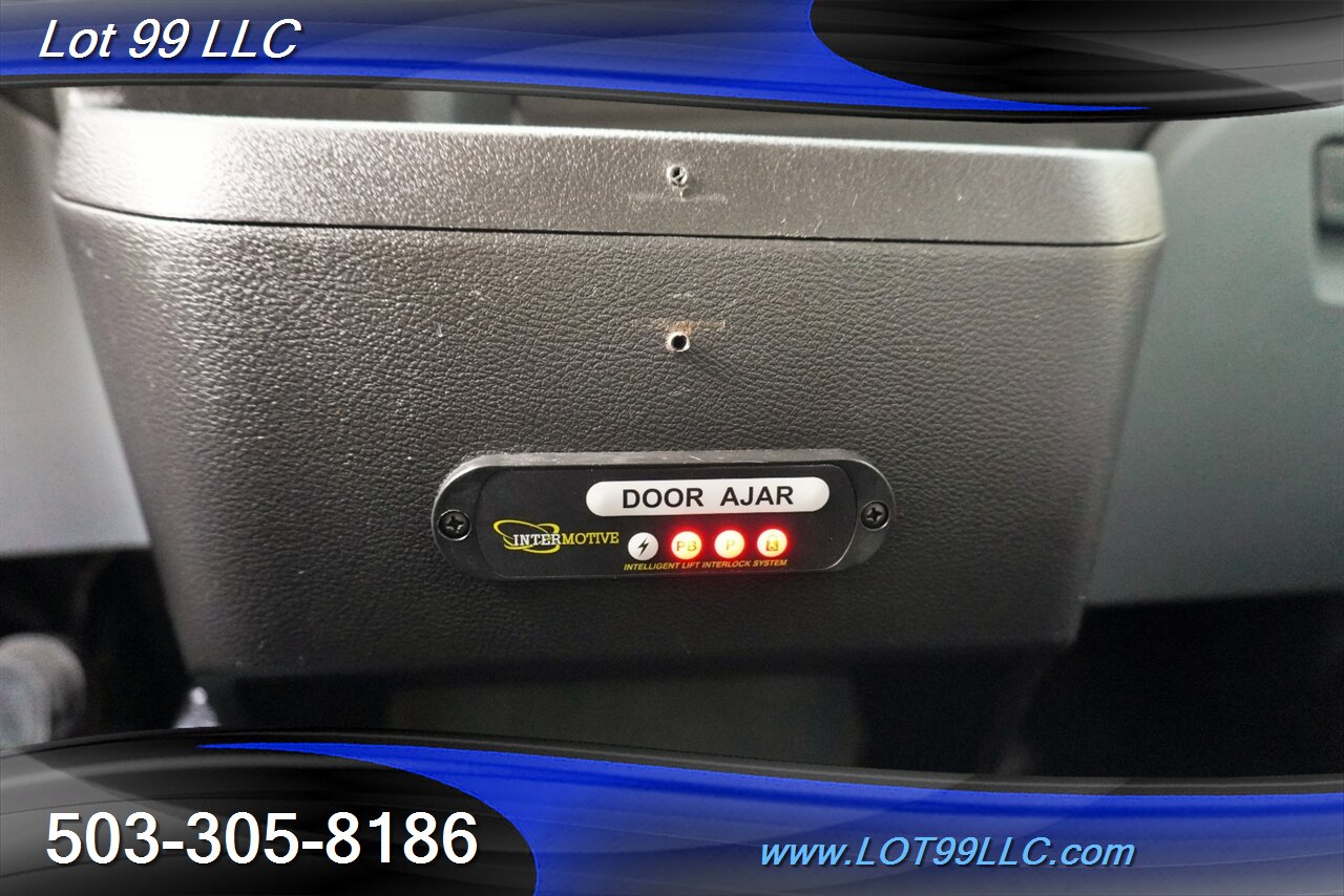 2016 Ford Transit 350 XL - Photo 43 - Milwaukie, OR 97267