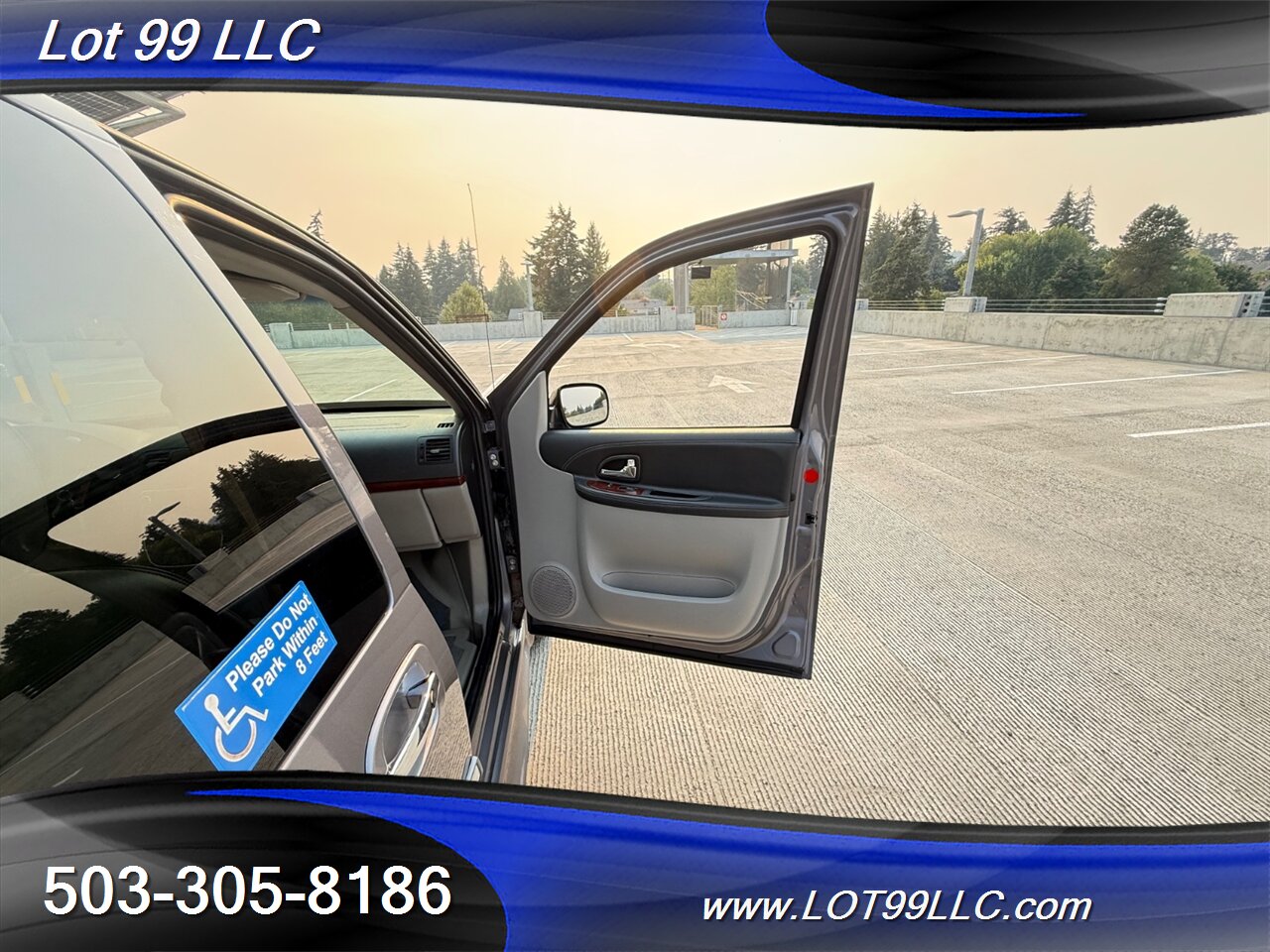 2007 Buick Terraza CXL 124K WHEELCHAIR VAN Power Side Ramp Leather  NEW TIRES Overhead DVD Entertainment - Photo 41 - Milwaukie, OR 97267