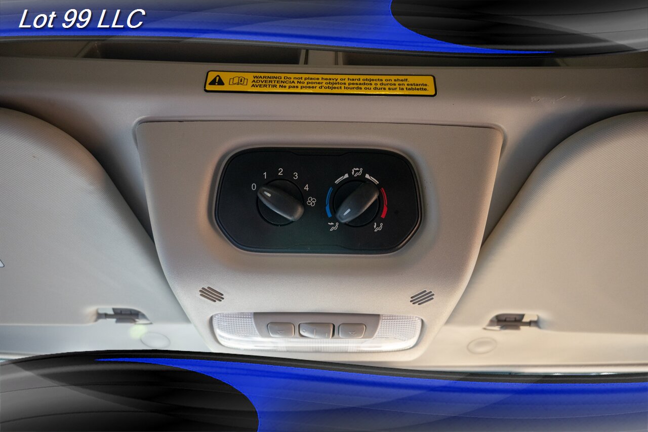 2019 Ford Transit 350 XLT *88k Miles* High Roof 12 Passenger Van - Photo 37 - Milwaukie, OR 97267