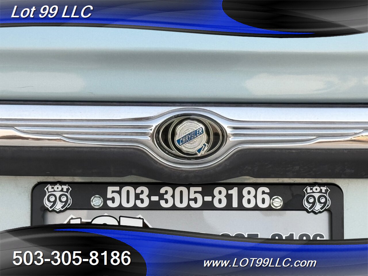 2005 Chrysler Town & Country Touring **WHEELCHAIR VAN** New Tires   - Photo 42 - Milwaukie, OR 97267