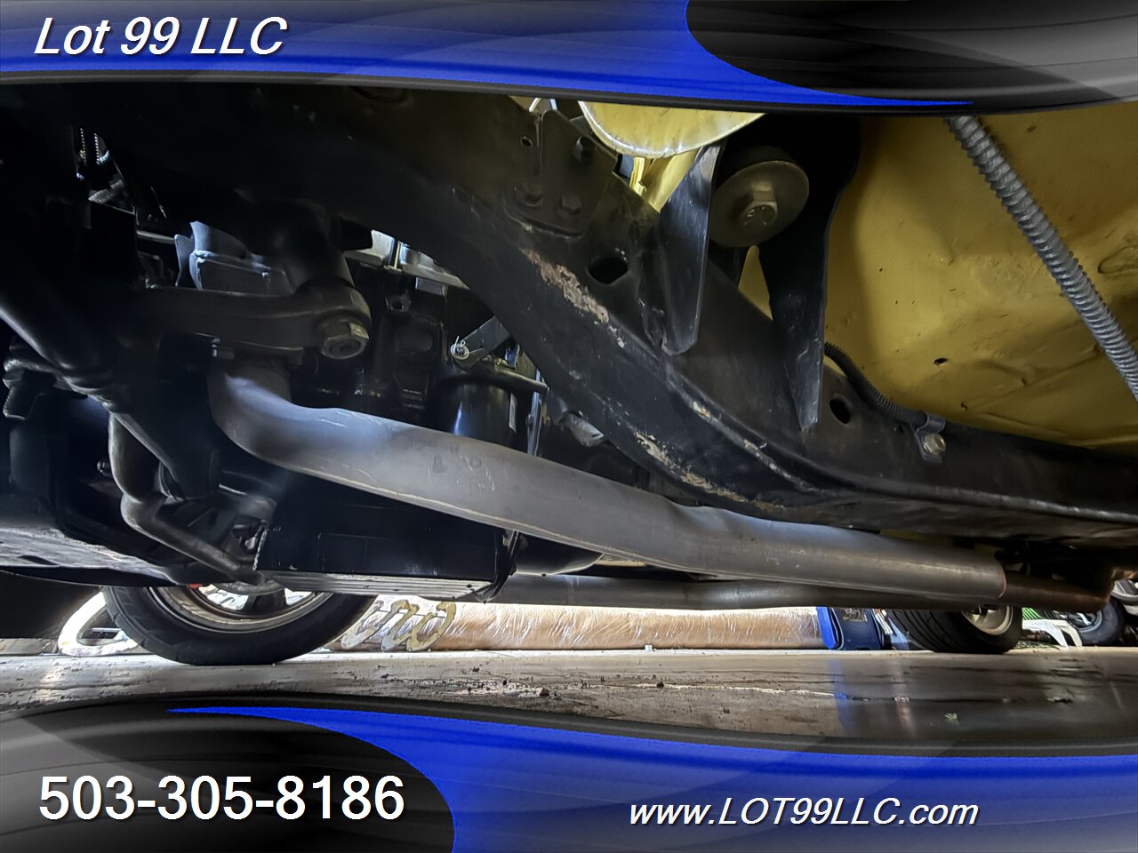 1969 Chevrolet Camaro SS  4 Speed Manual *** Rotisserie Restoration *** - Photo 91 - Milwaukie, OR 97267