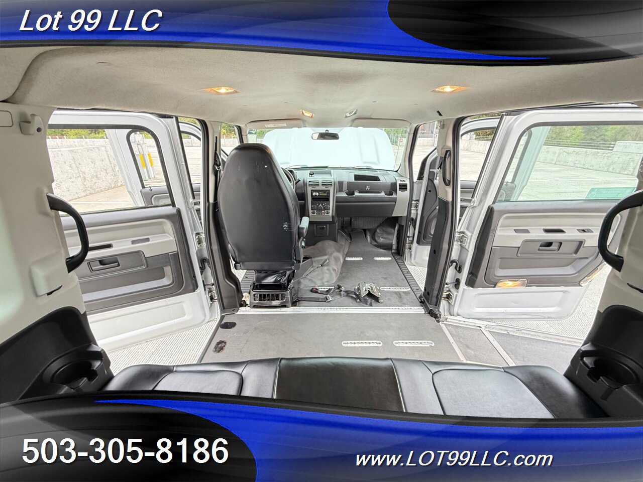 2012 Am General MV-1 WHEELCHAIR VAN  81k Miles NEW TIRES   - Photo 13 - Milwaukie, OR 97267