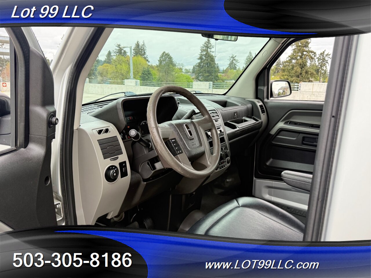 2012 Am General MV-1 WHEELCHAIR VAN  81k Miles NEW TIRES   - Photo 37 - Milwaukie, OR 97267