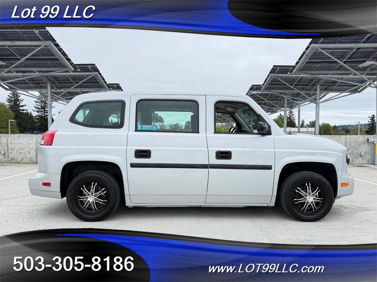 2012 Am General MV-1 WHEELCHAIR VAN  81k Miles NEW TIRES   - Photo 7 - Milwaukie, OR 97267