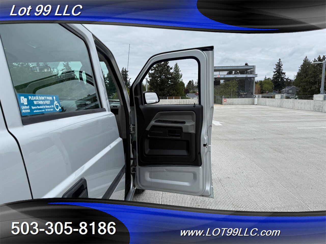 2012 Am General MV-1 WHEELCHAIR VAN  81k Miles NEW TIRES   - Photo 39 - Milwaukie, OR 97267