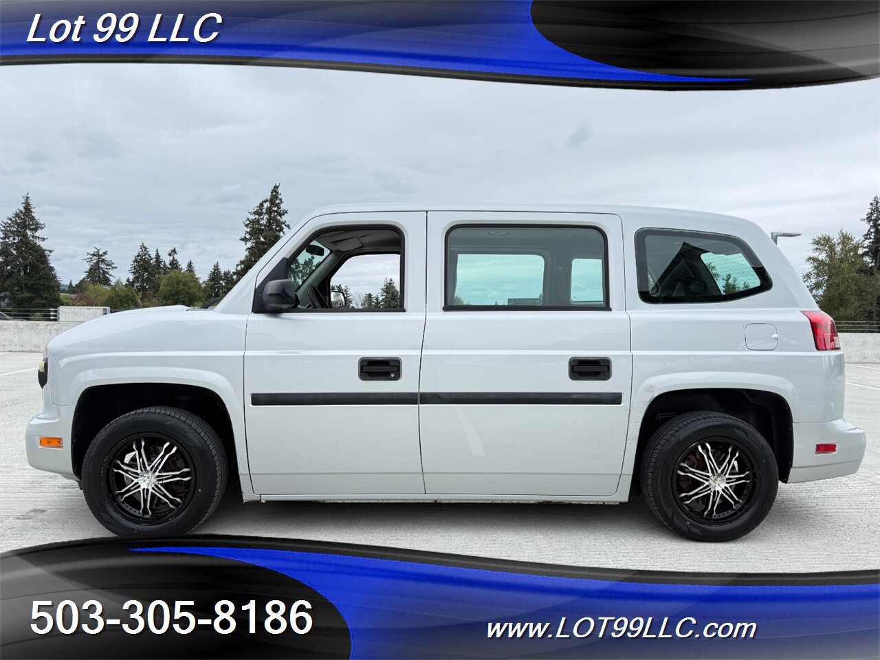 2012 Am General MV-1 WHEELCHAIR VAN  81k Miles NEW TIRES   - Photo 3 - Milwaukie, OR 97267