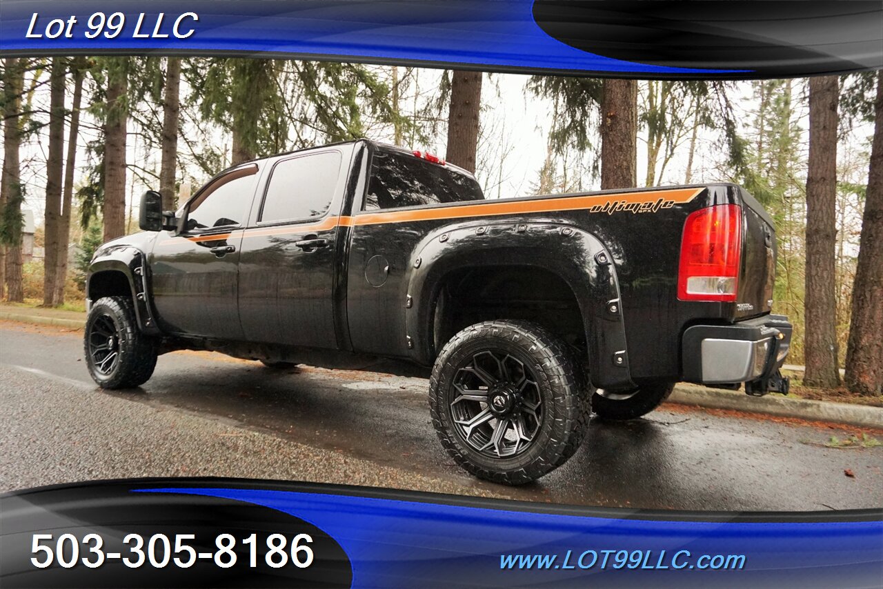 2014 GMC Sierra 2500HD ULTIMATE GFX 4X4 6.6L Duramax Leather Lifted 20S   - Photo 11 - Milwaukie, OR 97267