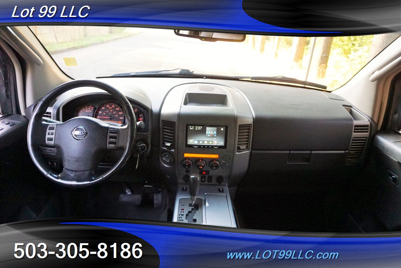 2006 Nissan Titan SE photo 2