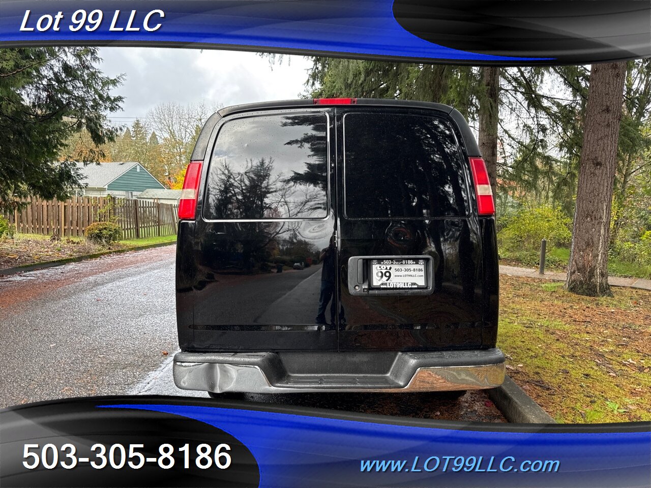 2015 Chevrolet Express 2500 1-Owner CARGO VAN 110 Inverter Shelves   - Photo 8 - Milwaukie, OR 97267