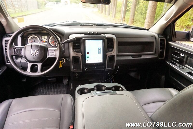 2016 RAM 3500 Tradesman 4X4 V8 5.7L Auto Crew Cab SHORT BED