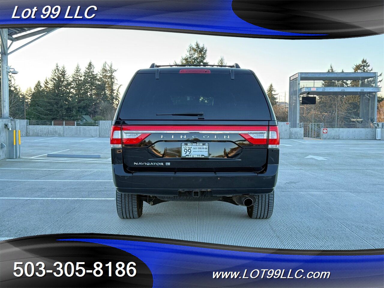 2017 Lincoln Navigator L Select 4x4 60k Miles 3rd Row Htd-Cld Leather  Roof Captain Quad Buckets 7 Passenger Power 3rd Row - Photo 9 - Milwaukie, OR 97267