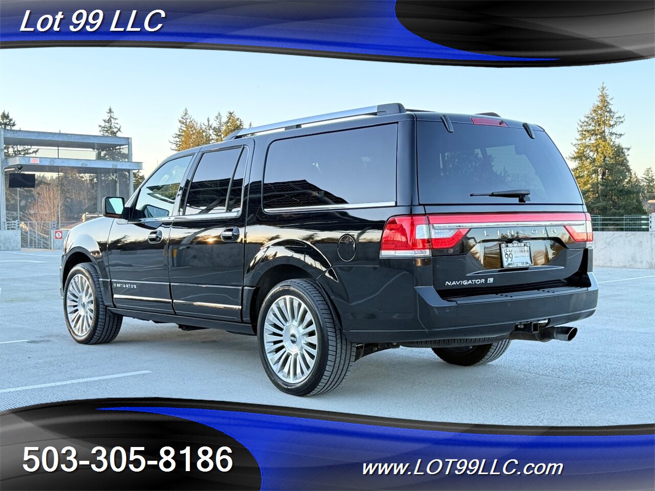 2017 Lincoln Navigator L Select 4x4 60k Miles 3rd Row Htd-Cld Leather  Roof Captain Quad Buckets 7 Passenger Power 3rd Row - Photo 10 - Milwaukie, OR 97267