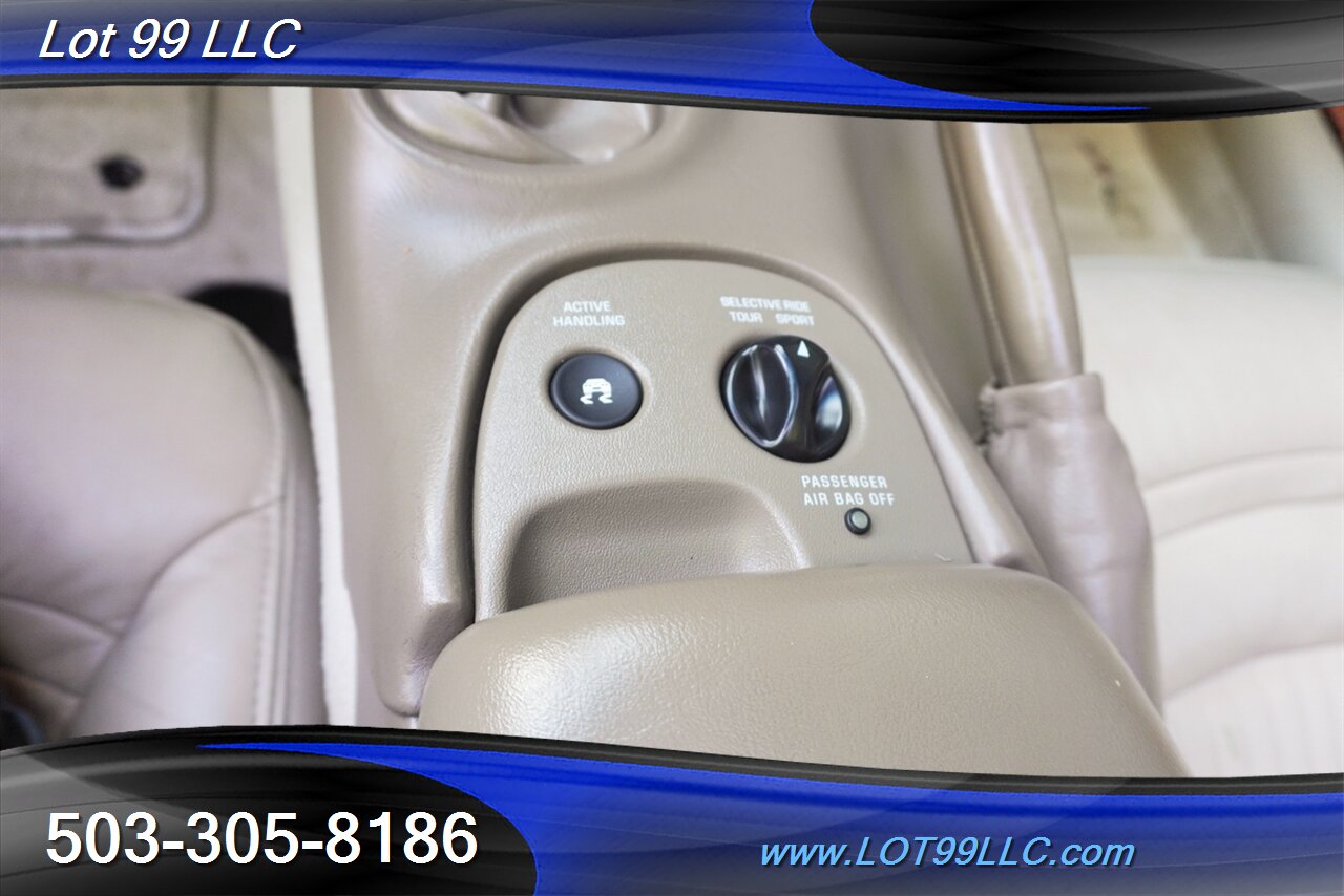 2003 Chevrolet Corvette Coupe 50TH ANIVERSERY Only 29K V8 LS1 Automatic Lether Seats Removable Targo TOP GOLD Wheels NEW TIRES - Photo 21 - Milwaukie, OR 97267
