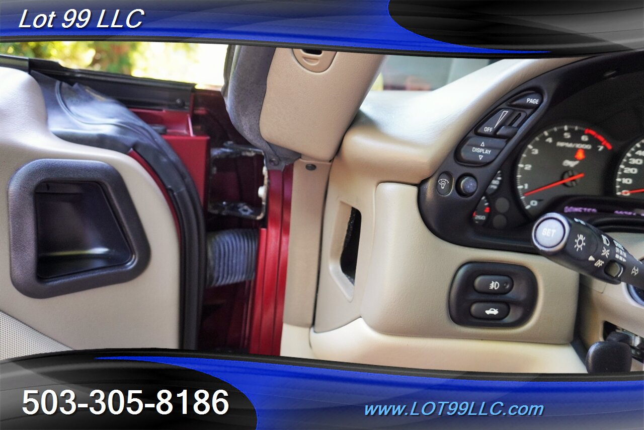 2003 Chevrolet Corvette Coupe 50TH ANIVERSERY Only 29K V8 LS1 Automatic Lether Seats Removable Targo TOP GOLD Wheels NEW TIRES - Photo 23 - Milwaukie, OR 97267