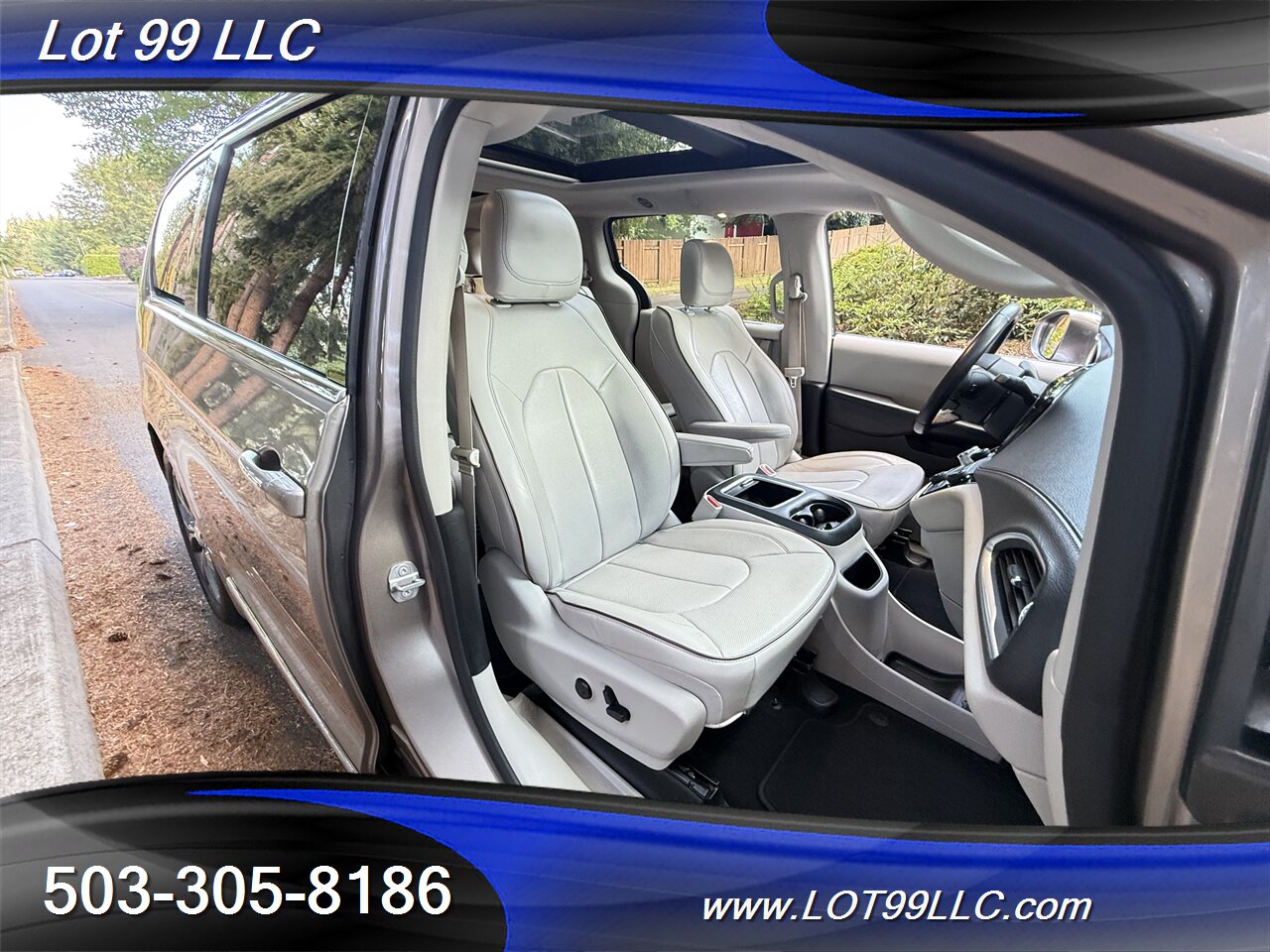 2017 Chrysler Pacifica Limited *Mobility Chair Lift* ADA Wheelchair   - Photo 20 - Milwaukie, OR 97267