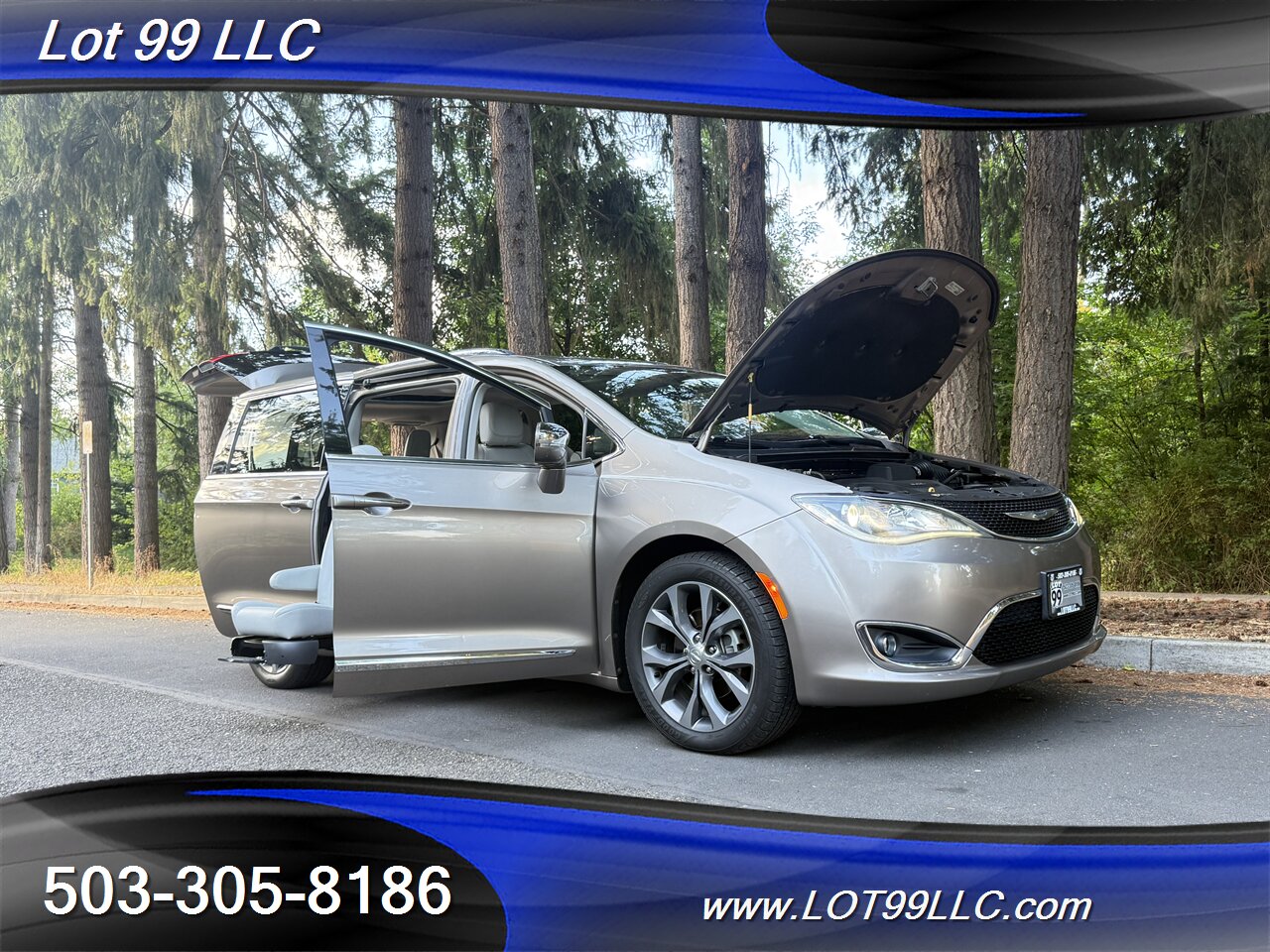 2017 Chrysler Pacifica Limited *Mobility Chair Lift* ADA Wheelchair   - Photo 29 - Milwaukie, OR 97267