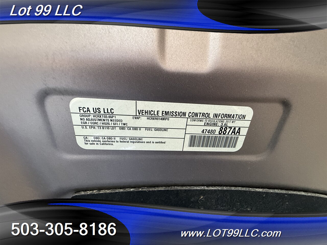 2017 Chrysler Pacifica Limited *Mobility Chair Lift* ADA Wheelchair   - Photo 32 - Milwaukie, OR 97267