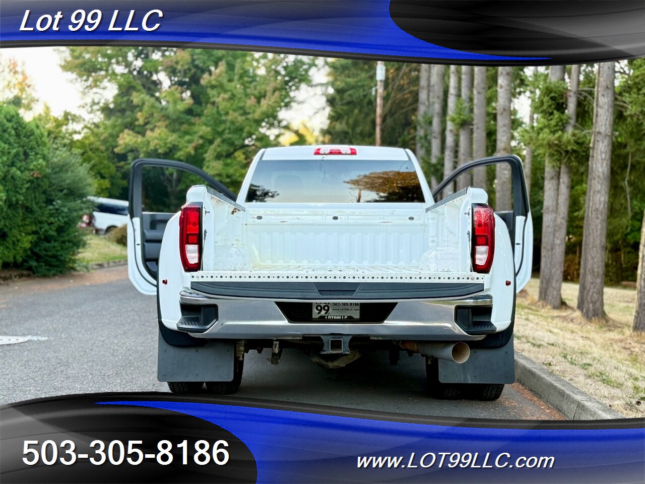 2022 GMC Sierra 3500 ProHD Pro Dually 114k 4x4 Duramax 6.6L DIESEL  8.2 Long Bed ** NEW TIRES ** - Photo 48 - Milwaukie, OR 97267