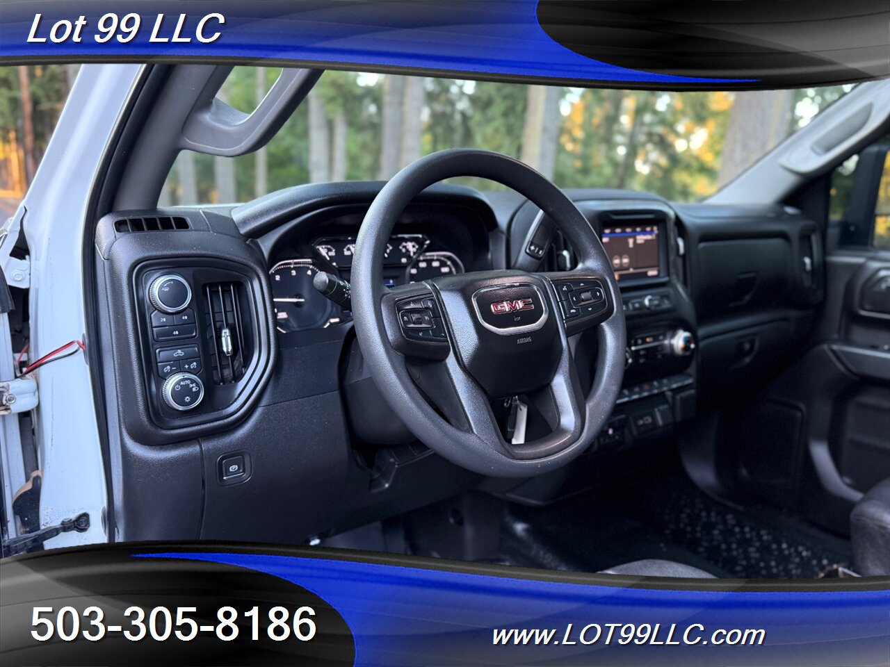 2022 GMC Sierra 3500 ProHD Pro Dually 114k 4x4 Duramax 6.6L DIESEL  8.2 Long Bed ** NEW TIRES ** - Photo 25 - Milwaukie, OR 97267