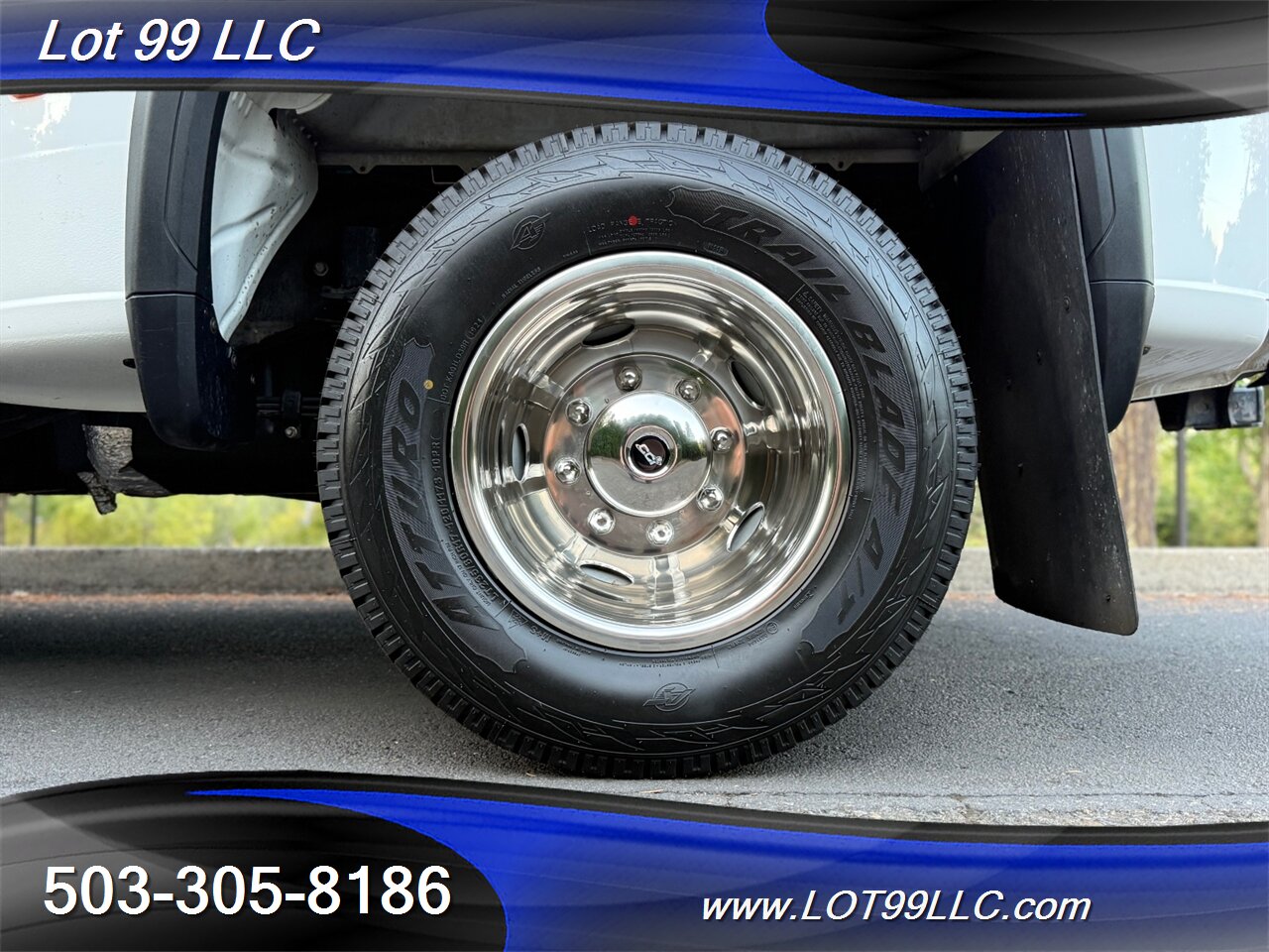 2022 GMC Sierra 3500 ProHD Pro Dually 114k 4x4 Duramax 6.6L DIESEL  8.2 Long Bed ** NEW TIRES ** - Photo 23 - Milwaukie, OR 97267