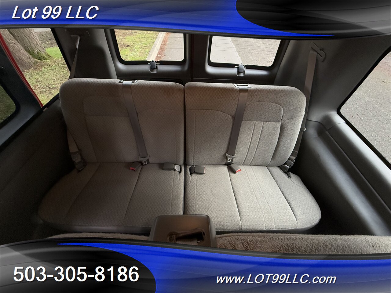 2020 GMC Savana LT 2500 *12 Passenger Van* Sliding Side Door Navi   - Photo 21 - Milwaukie, OR 97267