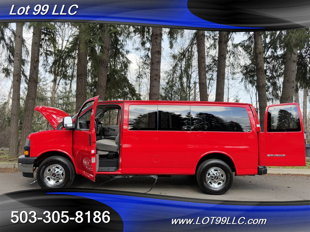 2020 GMC Savana LT 2500 *12 Passenger Van* Sliding Side Door Navi   - Photo 31 - Milwaukie, OR 97267