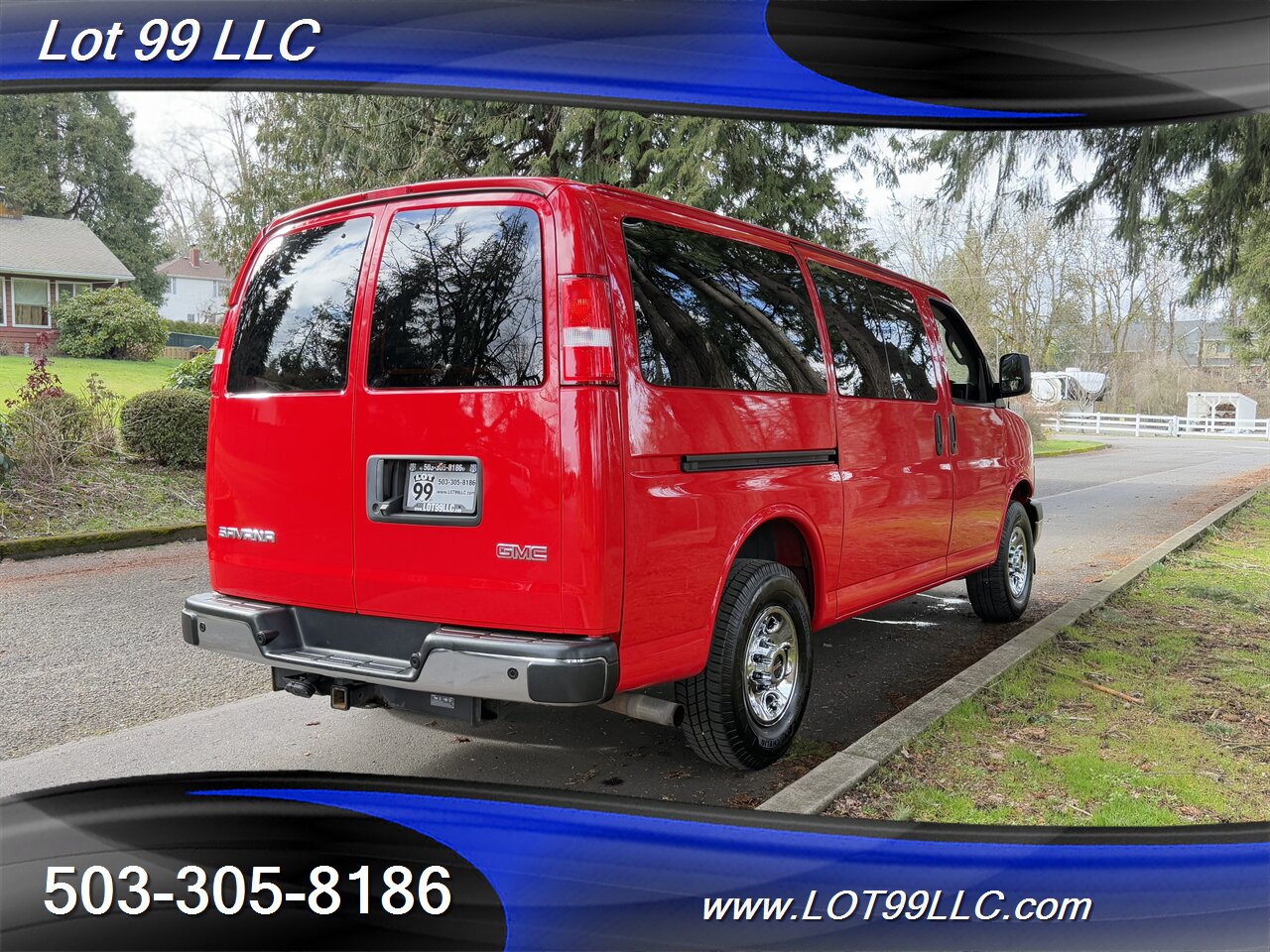 2020 GMC Savana LT 2500 *12 Passenger Van* Sliding Side Door Navi   - Photo 11 - Milwaukie, OR 97267