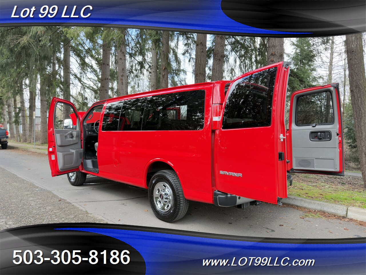 2020 GMC Savana LT 2500 *12 Passenger Van* Sliding Side Door Navi   - Photo 36 - Milwaukie, OR 97267