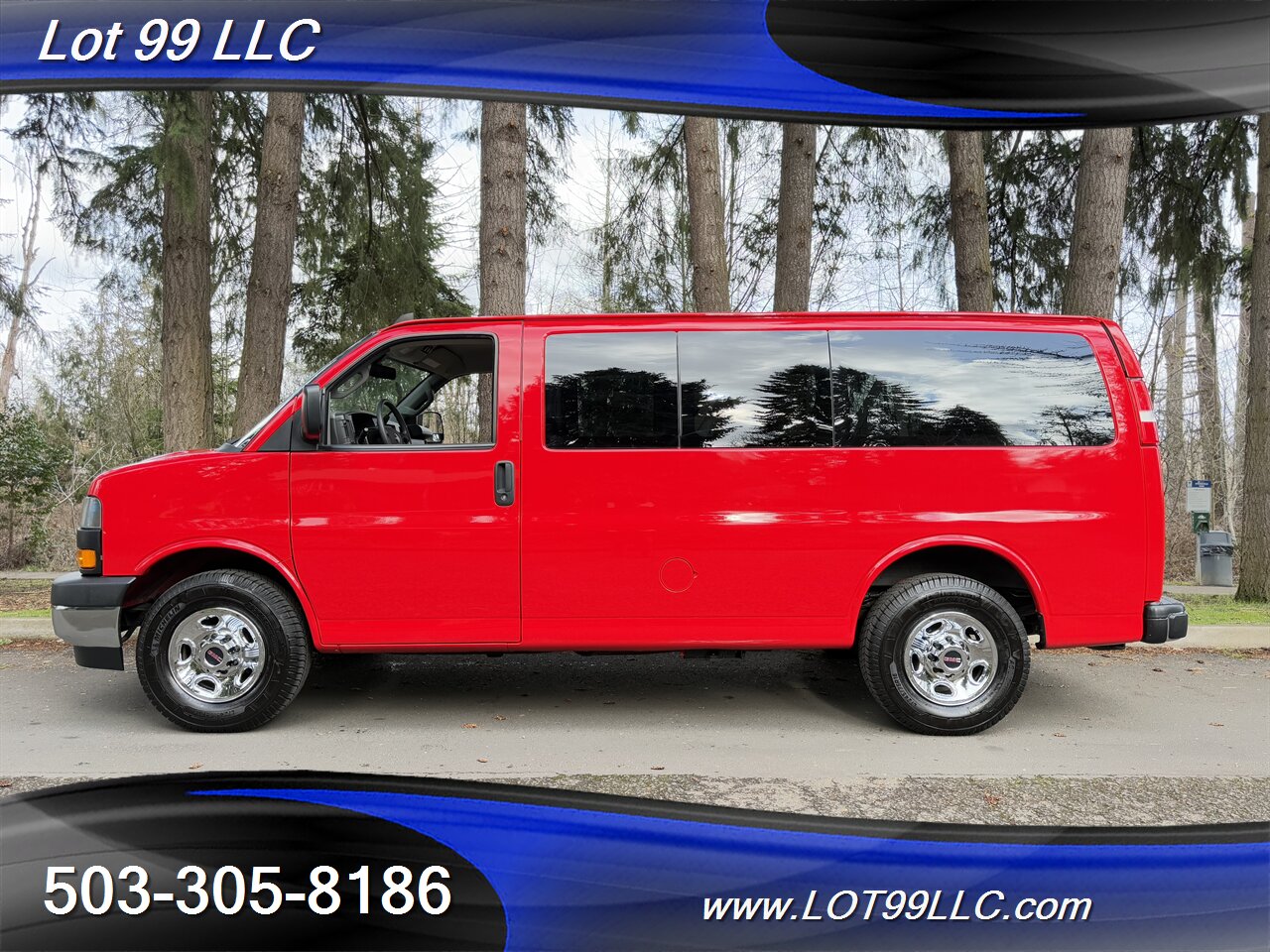 2020 GMC Savana LT 2500 *12 Passenger Van* Sliding Side Door Navi   - Photo 1 - Milwaukie, OR 97267