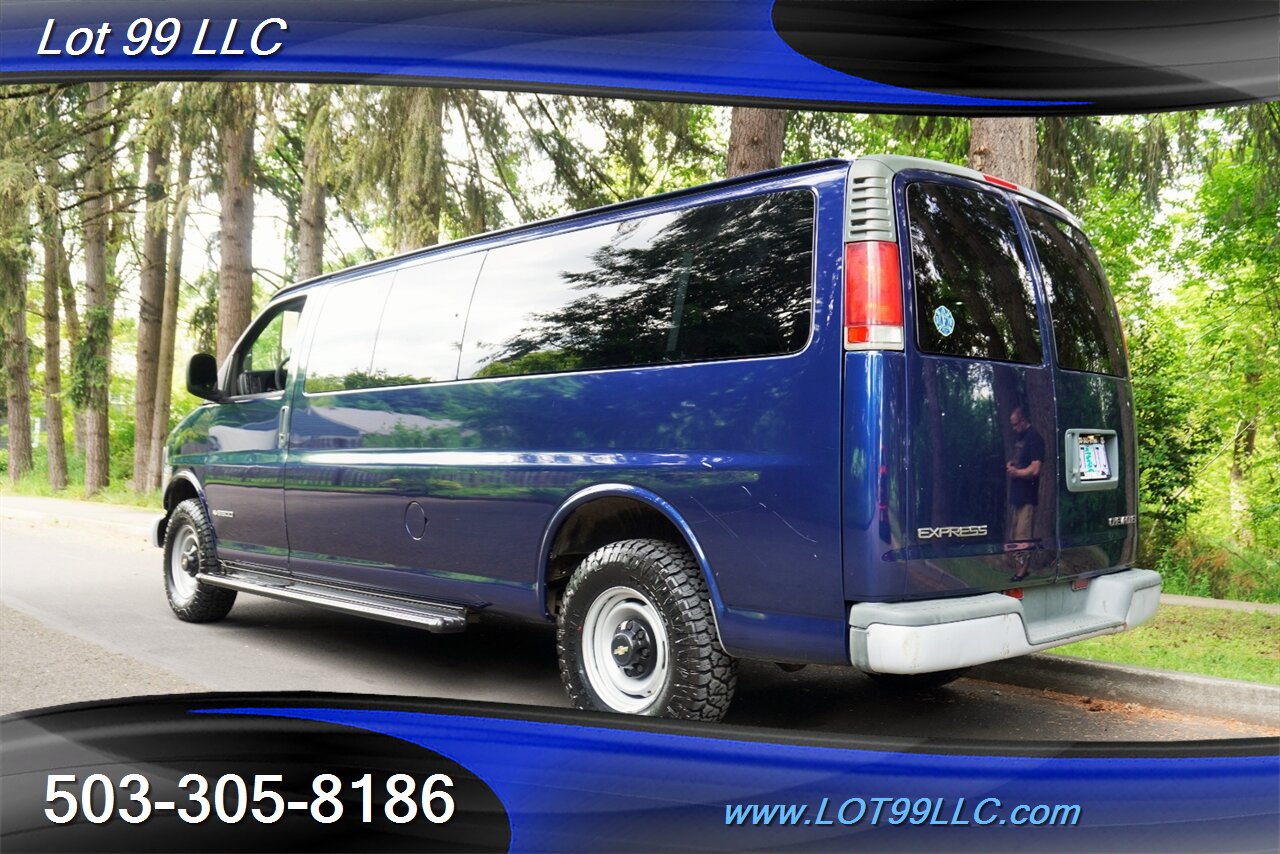 2001 Chevrolet Express G3500 Extended 15 Passenger Van V8 5.7L Auto  Raer AC Newer Tires - Photo 11 - Milwaukie, OR 97267