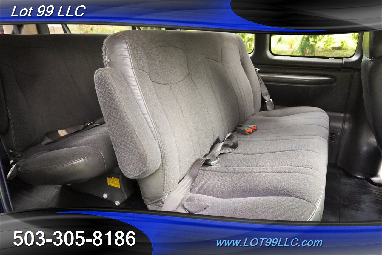 2001 Chevrolet Express G3500 Extended 15 Passenger Van V8 5.7L Auto  Raer AC Newer Tires - Photo 15 - Milwaukie, OR 97267