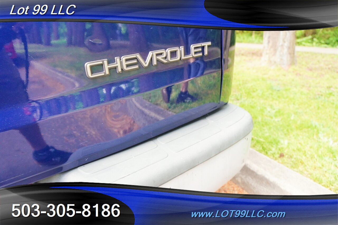 2001 Chevrolet Express G3500 Extended 15 Passenger Van V8 5.7L Auto  Raer AC Newer Tires - Photo 30 - Milwaukie, OR 97267