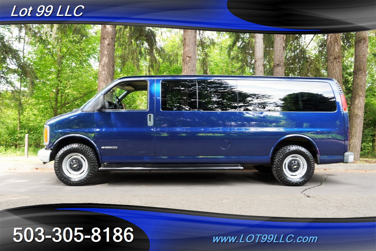2001 Chevrolet Express G3500 Extended 15 Passenger Van V8 5.7L Auto  Raer AC Newer Tires - Photo 1 - Milwaukie, OR 97267