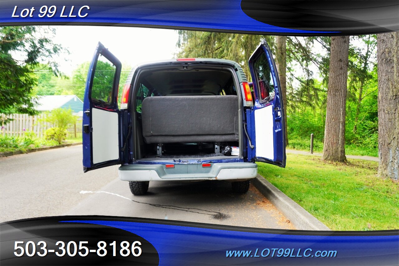 2001 Chevrolet Express G3500 Extended 15 Passenger Van V8 5.7L Auto  Raer AC Newer Tires - Photo 28 - Milwaukie, OR 97267