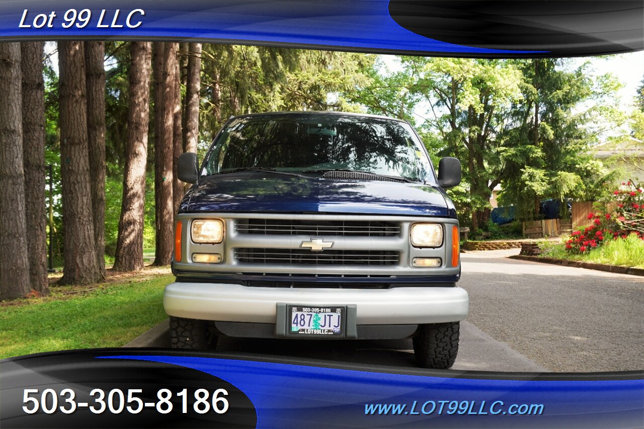 2001 Chevrolet Express G3500 Extended 15 Passenger Van V8 5.7L Auto  Raer AC Newer Tires - Photo 6 - Milwaukie, OR 97267