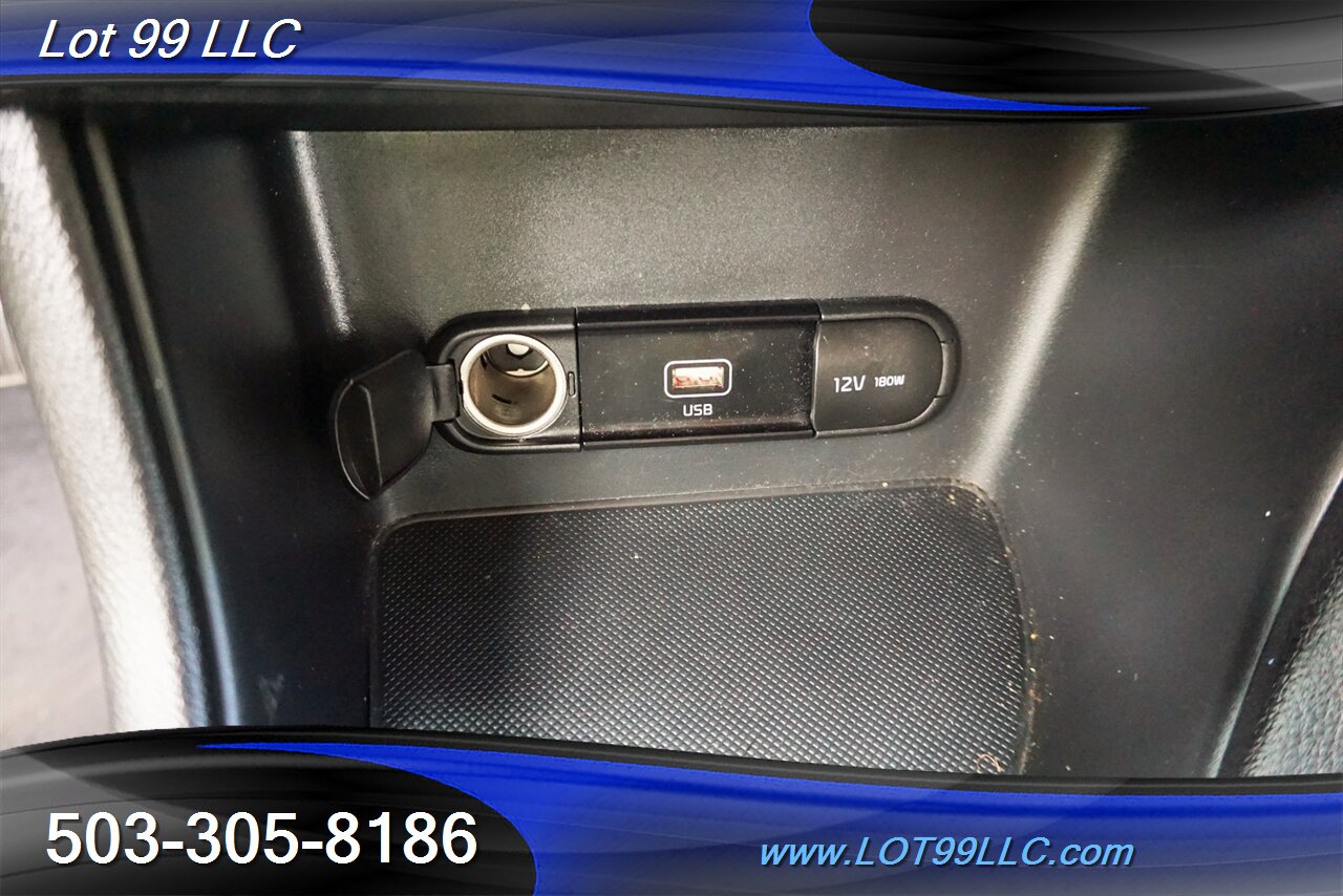 2021 Kia Sportage Sport Utility Only 61K Low Miles Newer Tires - Photo 25 - Milwaukie, OR 97267