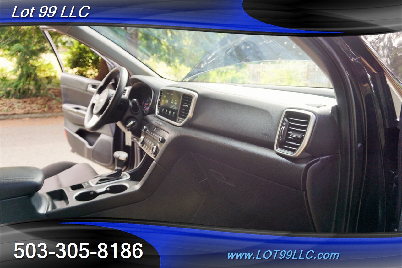 2021 Kia Sportage Sport Utility Only 61K Low Miles Newer Tires - Photo 17 - Milwaukie, OR 97267