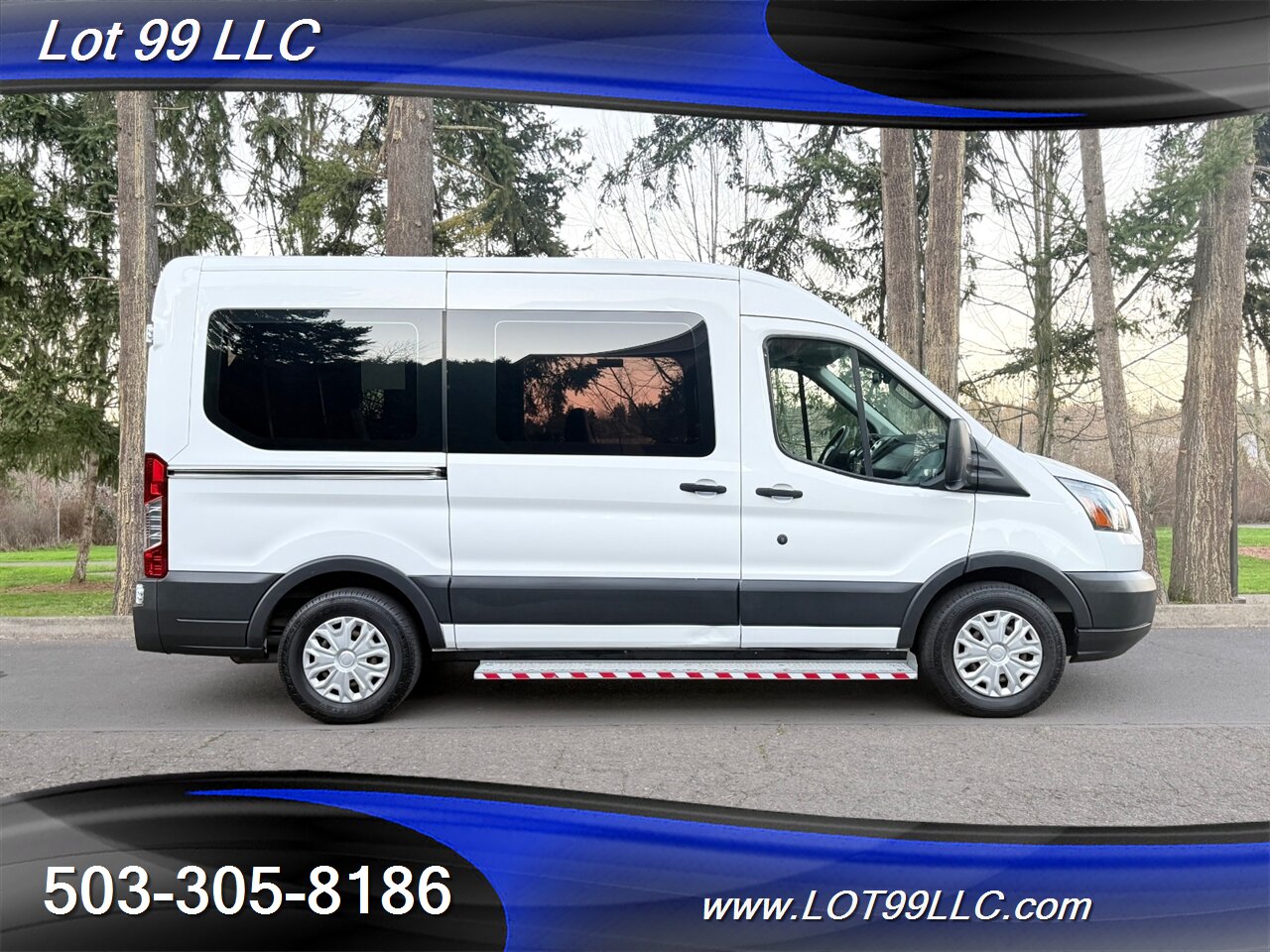 2018 Ford Transit MID Roof ** 54k ** WHEELCHAIR VAN** 5 Passenger  34 " BraunAbility Rear Lift 1-Owner Service History - Photo 10 - Milwaukie, OR 97267