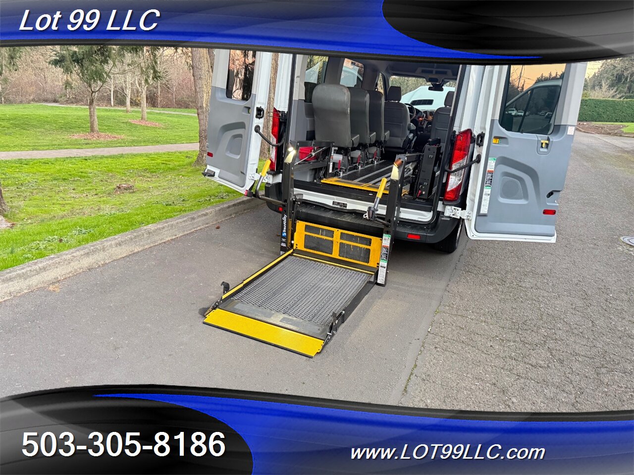 2018 Ford Transit MID Roof ** 54k ** WHEELCHAIR VAN** 5 Passenger  34 " BraunAbility Rear Lift 1-Owner Service History - Photo 2 - Milwaukie, OR 97267