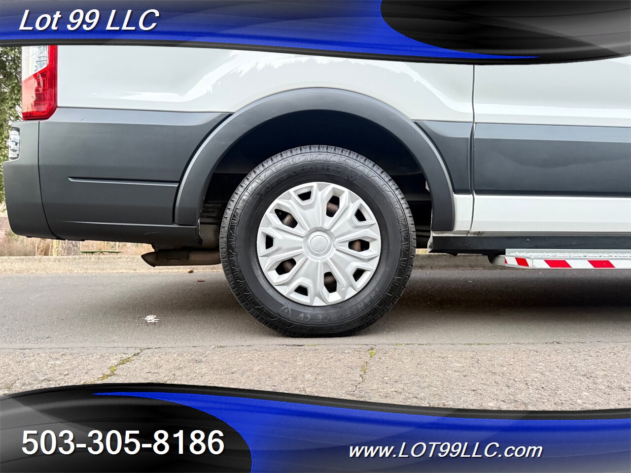 2018 Ford Transit MID Roof ** 54k ** WHEELCHAIR VAN** 5 Passenger  34 " BraunAbility Rear Lift 1-Owner Service History - Photo 55 - Milwaukie, OR 97267