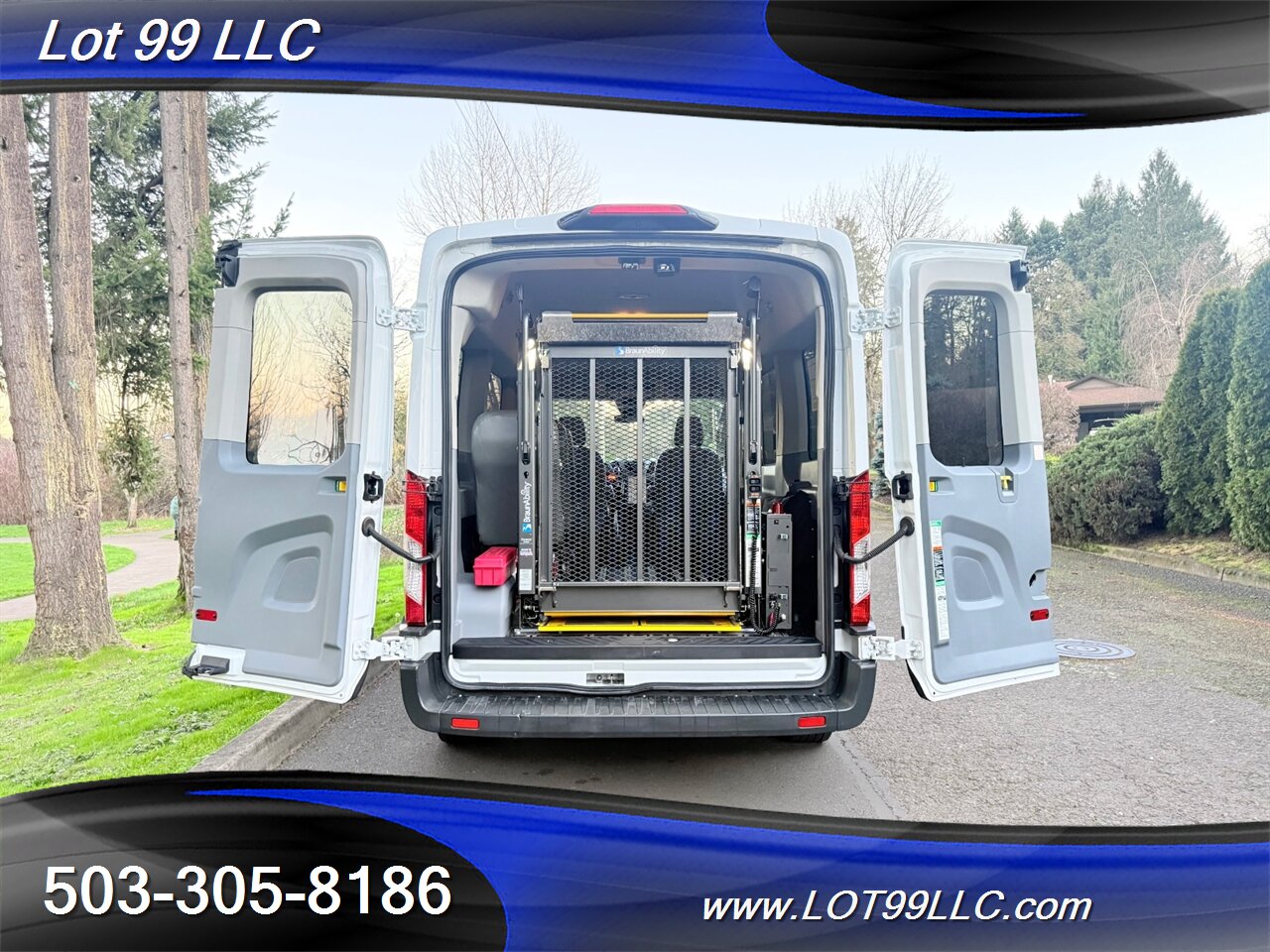 2018 Ford Transit MID Roof ** 54k ** WHEELCHAIR VAN** 5 Passenger  34 " BraunAbility Rear Lift 1-Owner Service History - Photo 5 - Milwaukie, OR 97267