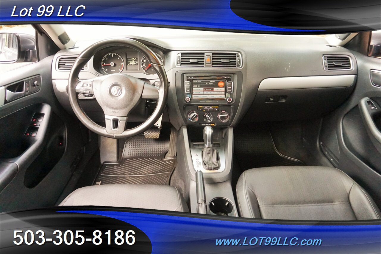 2012 Volkswagen Jetta TDI 2.0L AUTO DIESEL Leather Premium Wheels 42MPG   - Photo 2 - Milwaukie, OR 97267