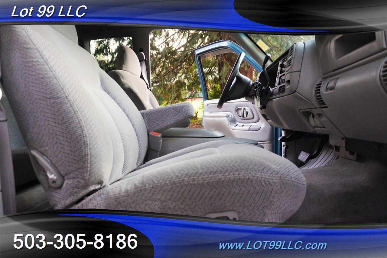 1997 GMC Sierra 3500 SL   - Photo 18 - Milwaukie, OR 97267