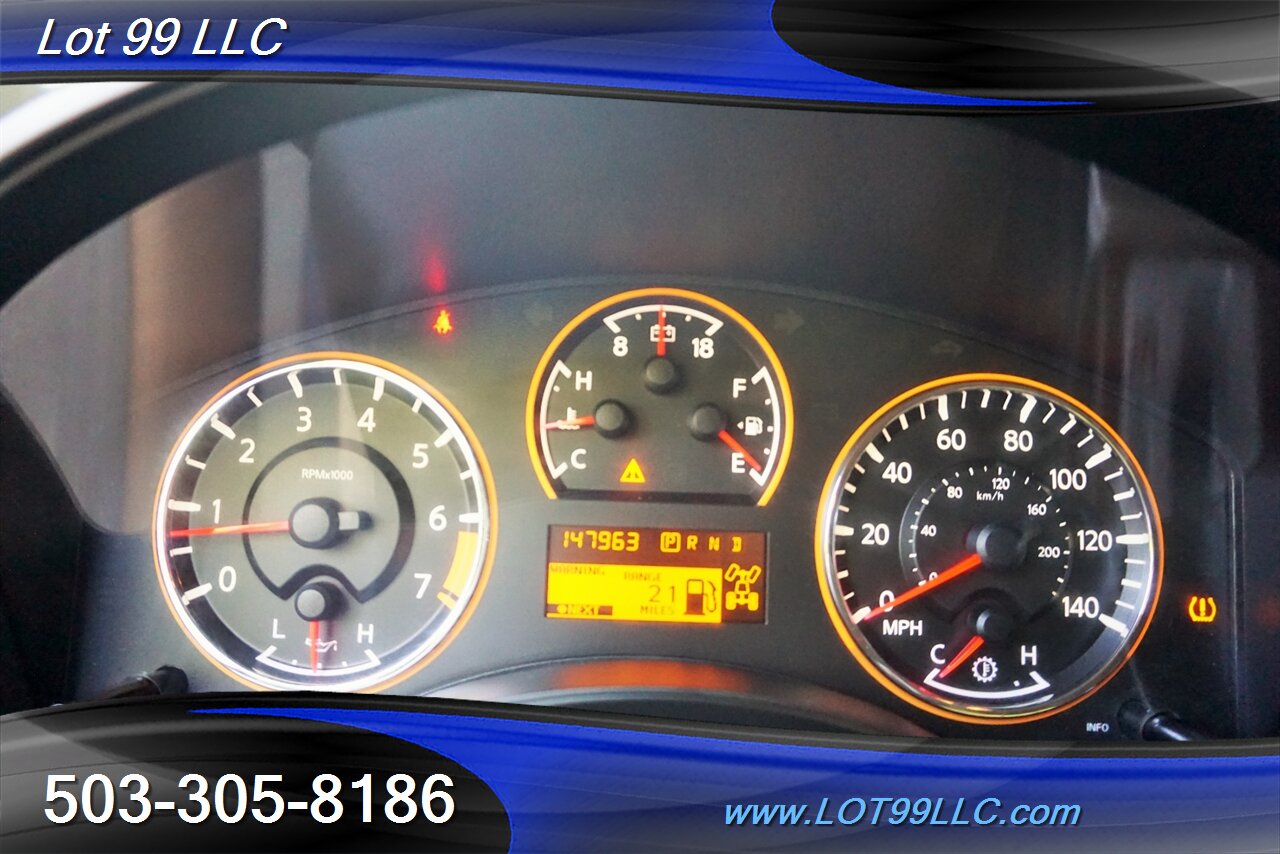 2010 Nissan Titan LE 4X4 V8 5.6L Auto Heated Leather Short Bed   - Photo 20 - Milwaukie, OR 97267