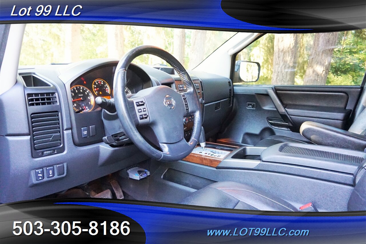 2010 Nissan Titan LE 4X4 V8 5.6L Auto Heated Leather Short Bed   - Photo 12 - Milwaukie, OR 97267