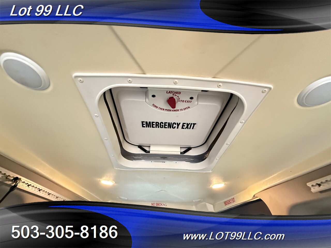 2015 Ford Transit 250 91k ** WHEELCHAIR VAN ** MID ROOF 8 Passenger - Photo 38 - Milwaukie, OR 97267